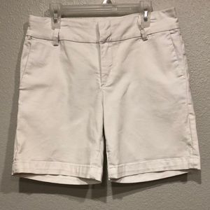 Kut from the kloth white walking shorts, size 2